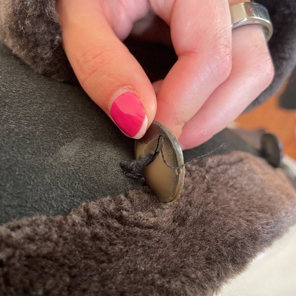 Donna Irene Shearling Button Down Coat Black and Navy - Picture 9 of 12